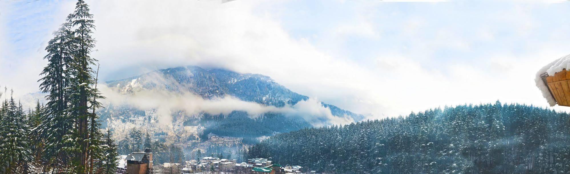 Hotel Manali Heights Bagian luar foto