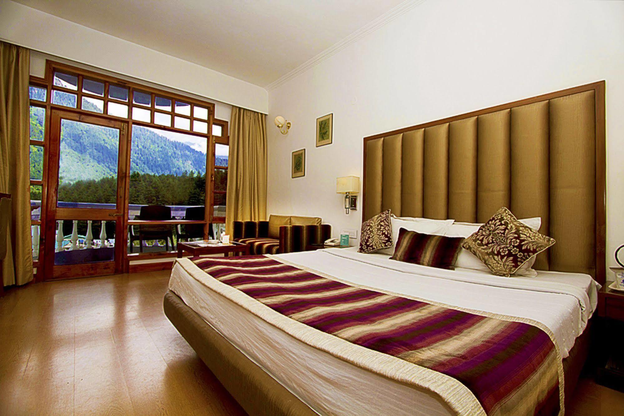 Hotel Manali Heights Bagian luar foto