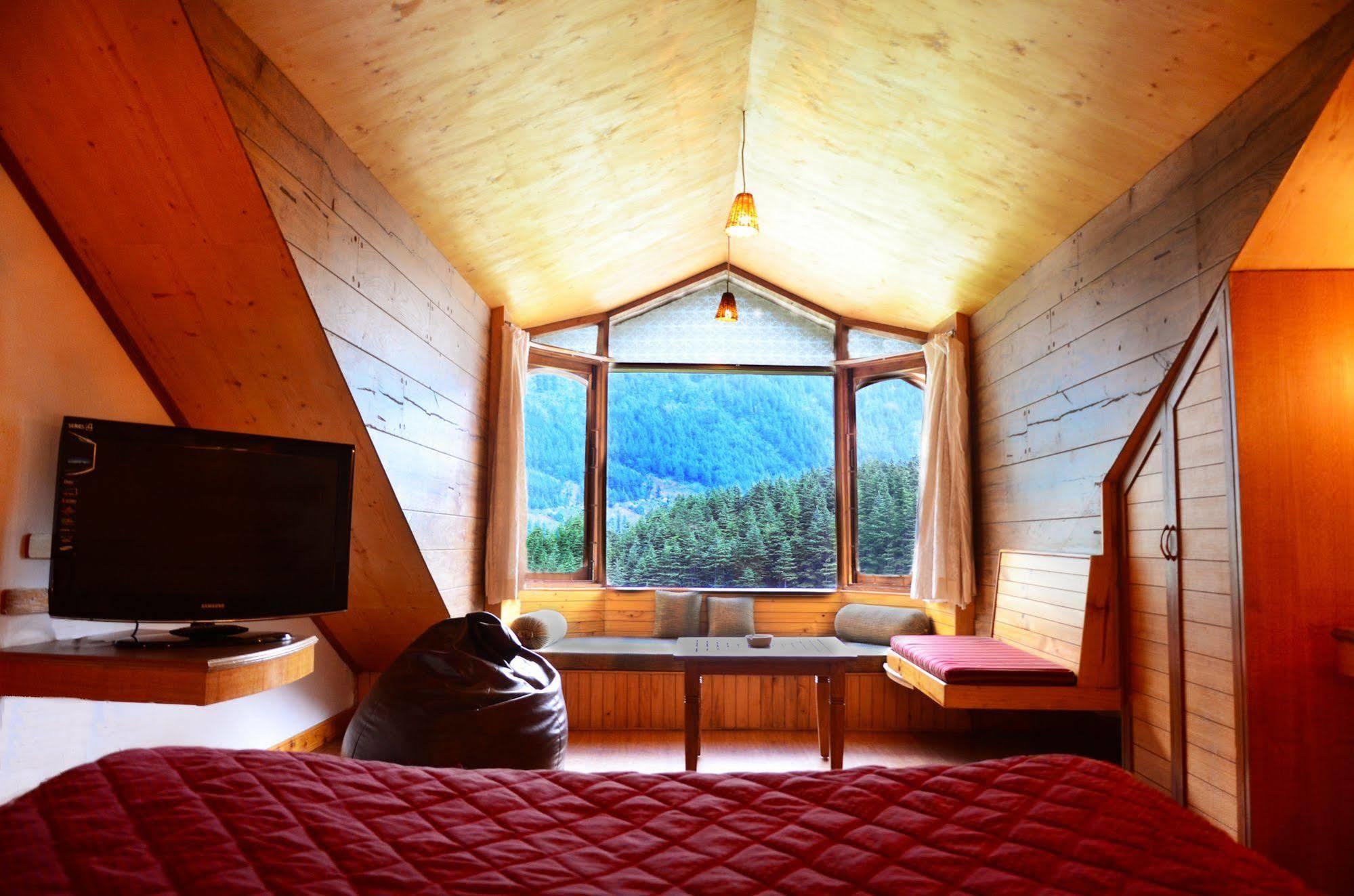 Hotel Manali Heights Bagian luar foto