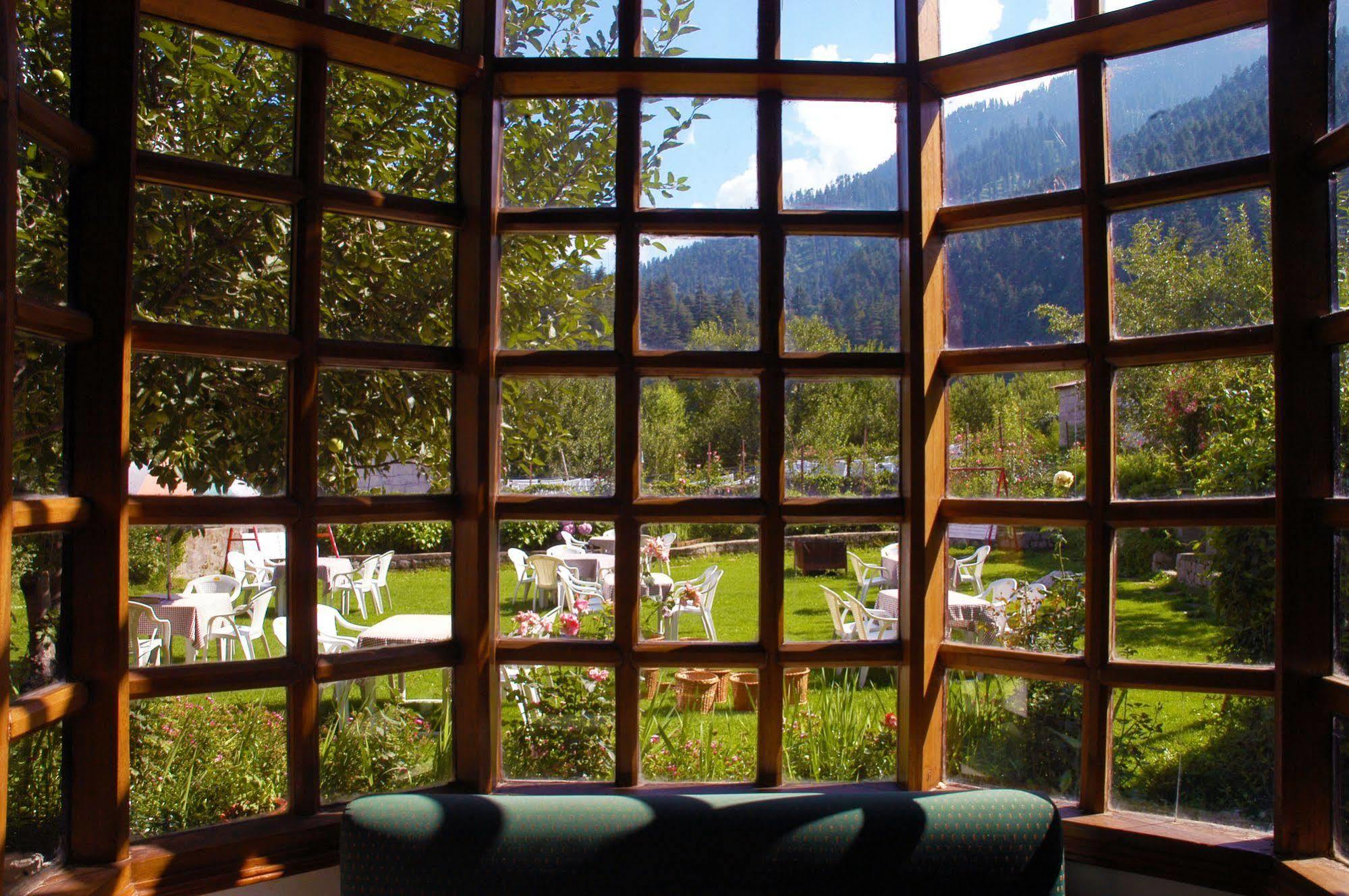 Hotel Manali Heights Bagian luar foto