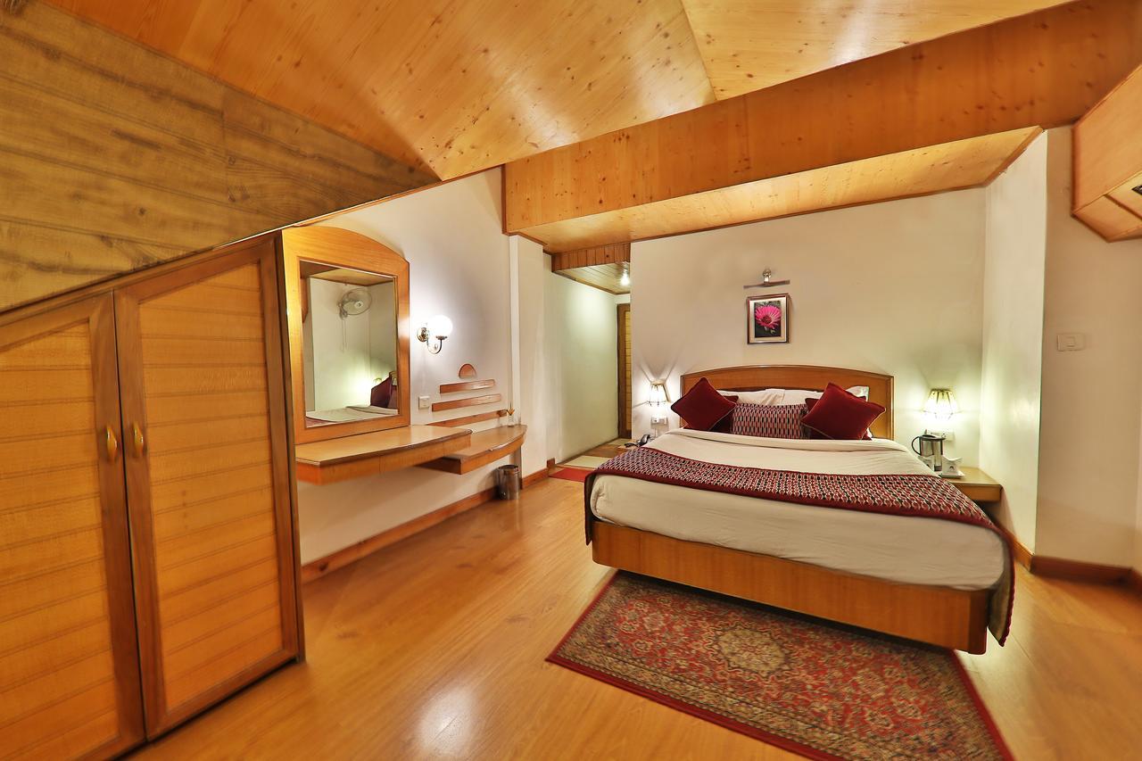 Hotel Manali Heights Bagian luar foto