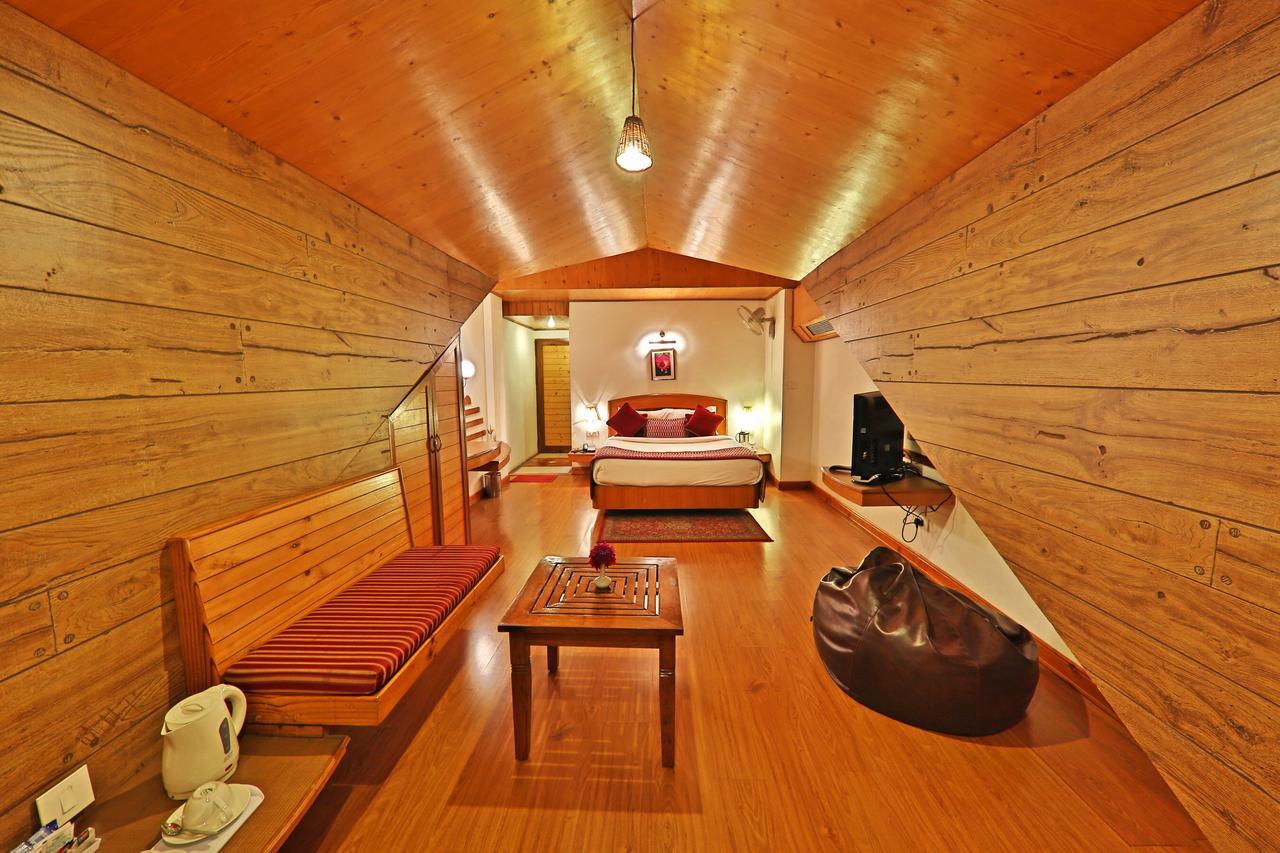 Hotel Manali Heights Bagian luar foto